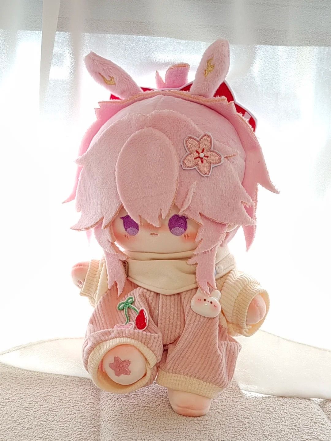 Cosplay Plushie Prop - دمية محشوة قابلة للتلبيس بطول 20