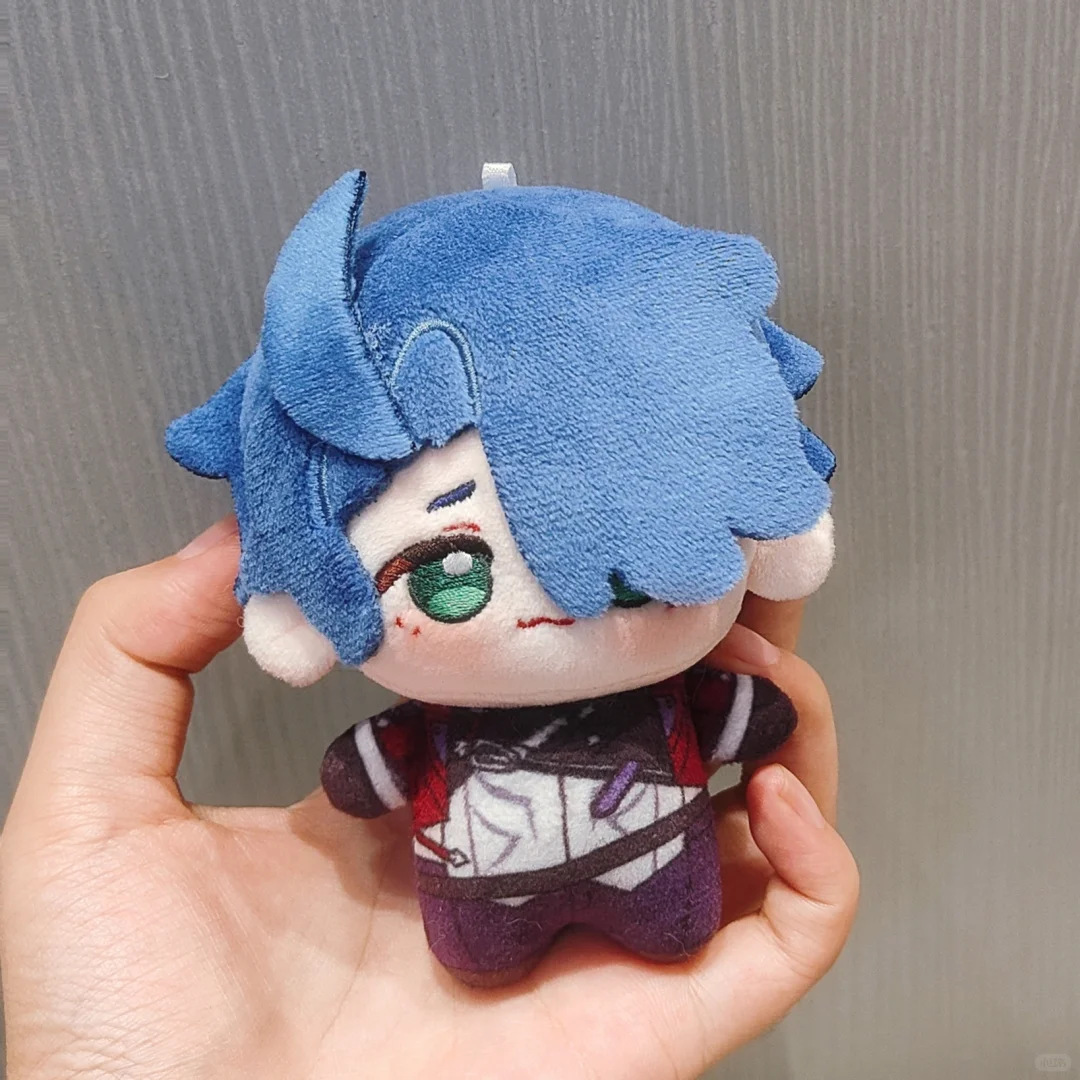 دمية محشوة على شكل شخصية سامبو - مراجعة Cosplay Plushie Prop وسعره
