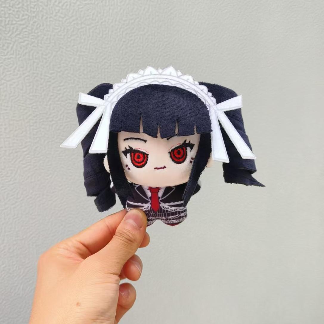 دمية سيليستيا لودنبرغ قطيفة بط - مراجعة Cosplay Plushie Prop وسعره