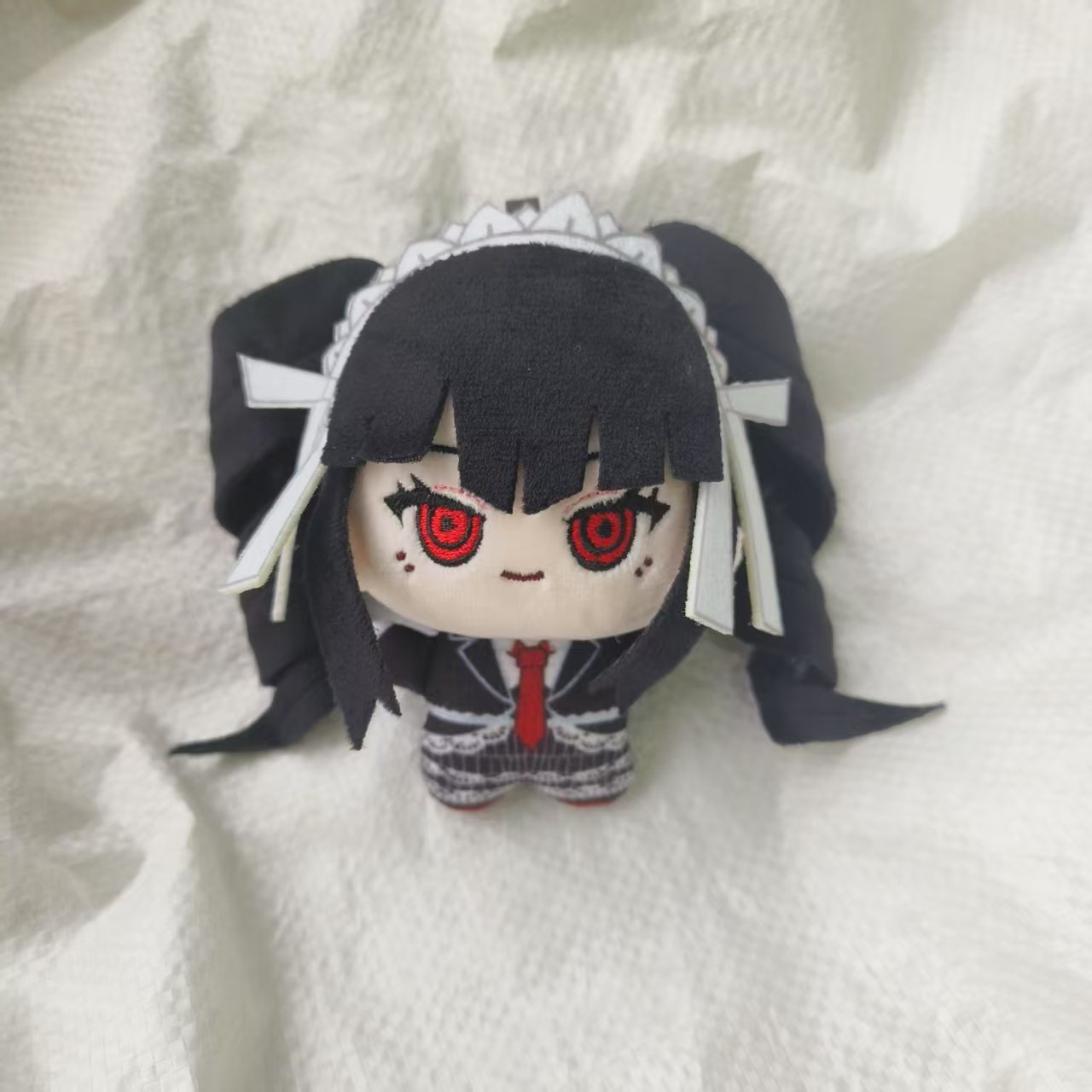 دمية سيليستيا لودنبرغ قطيفة بط - مراجعة Cosplay Plushie Prop وسعره