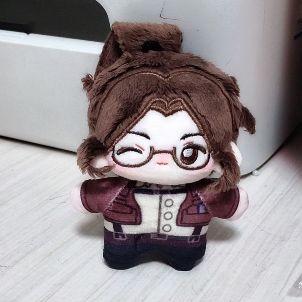 دمية قطنية محشوة بطول 10 سم لش - مراجعة Cosplay Plushie Prop وسعره