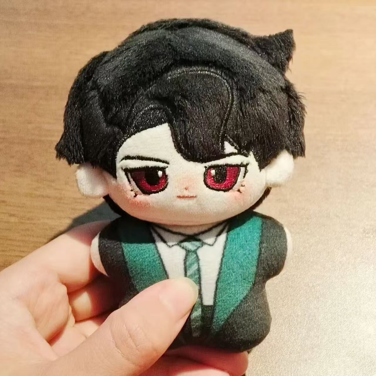 دمية محشوة على شكل توم مارفيلو - مراجعة Cosplay Plushie Prop وسعره