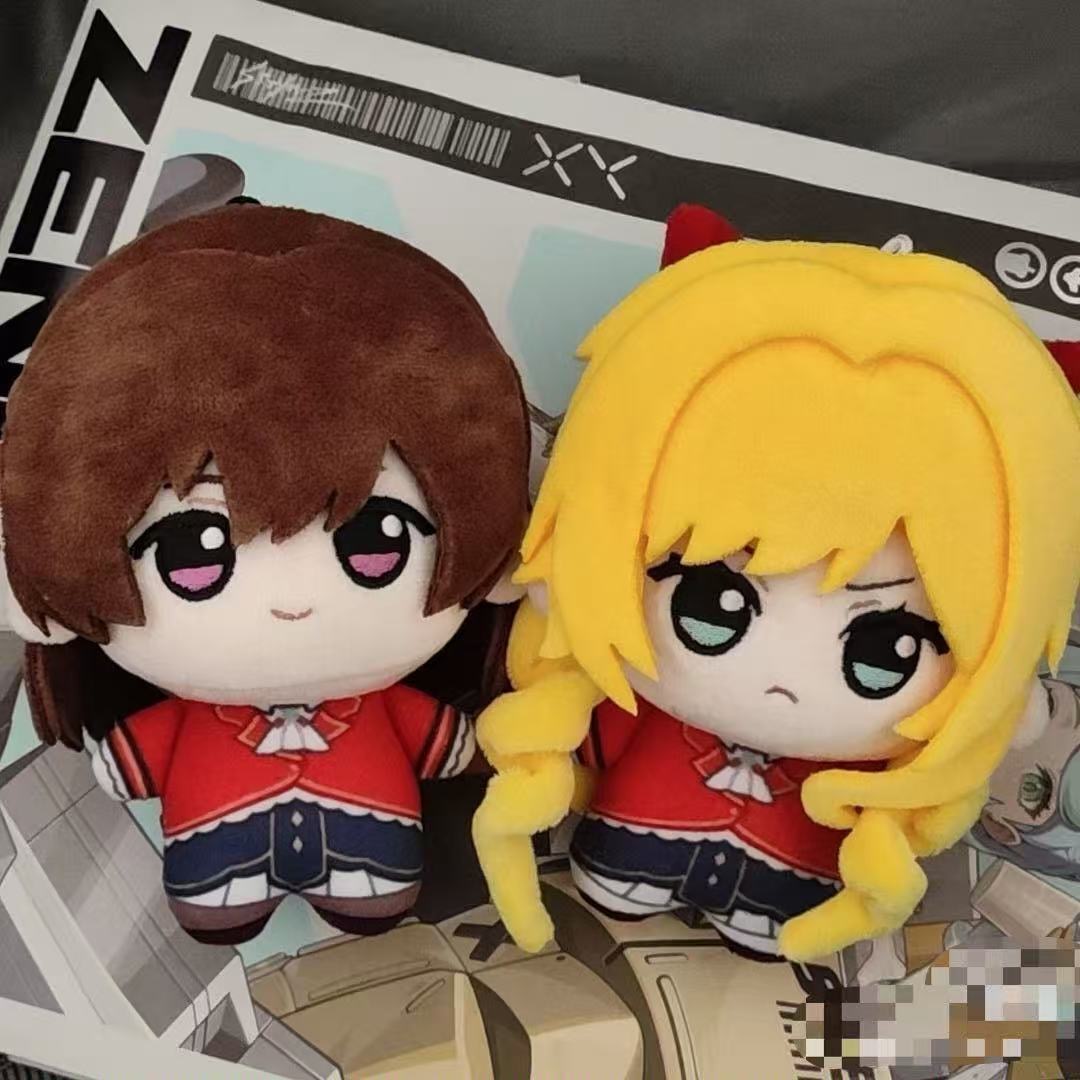 دمية قطيفة أنمي بطول 10 سم من  - مراجعة Cosplay Plushie Prop وسعره
