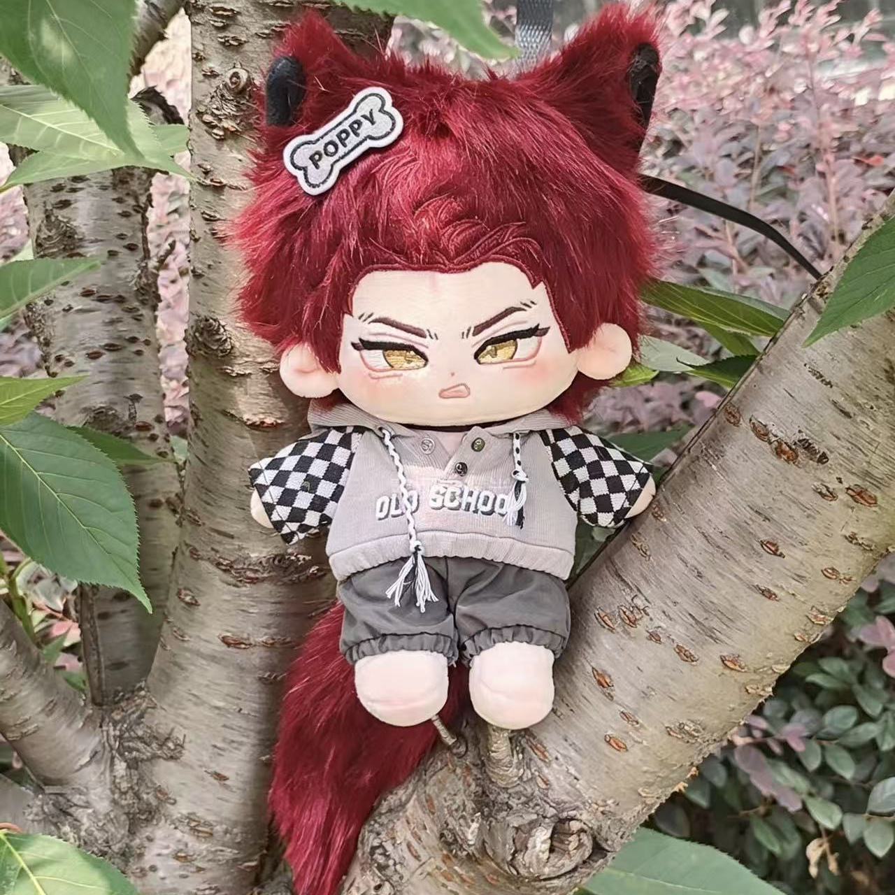 دمية فالكو المحشوة من أنمي لوف - مراجعة Cosplay Plushie Prop وسعره