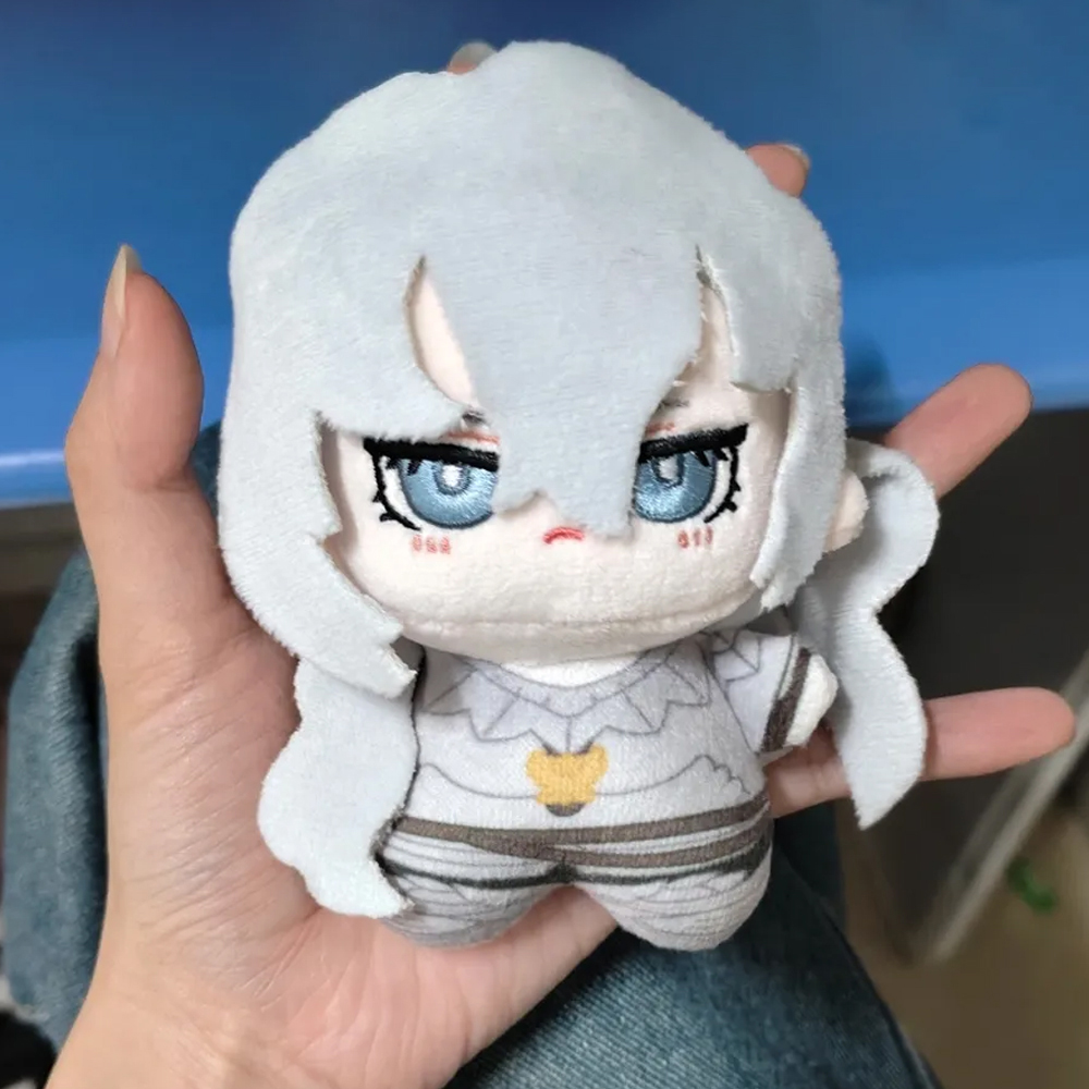 دمية قطنية لشخصية جريفيث من أن - مراجعة Cosplay Plushie Prop وسعره